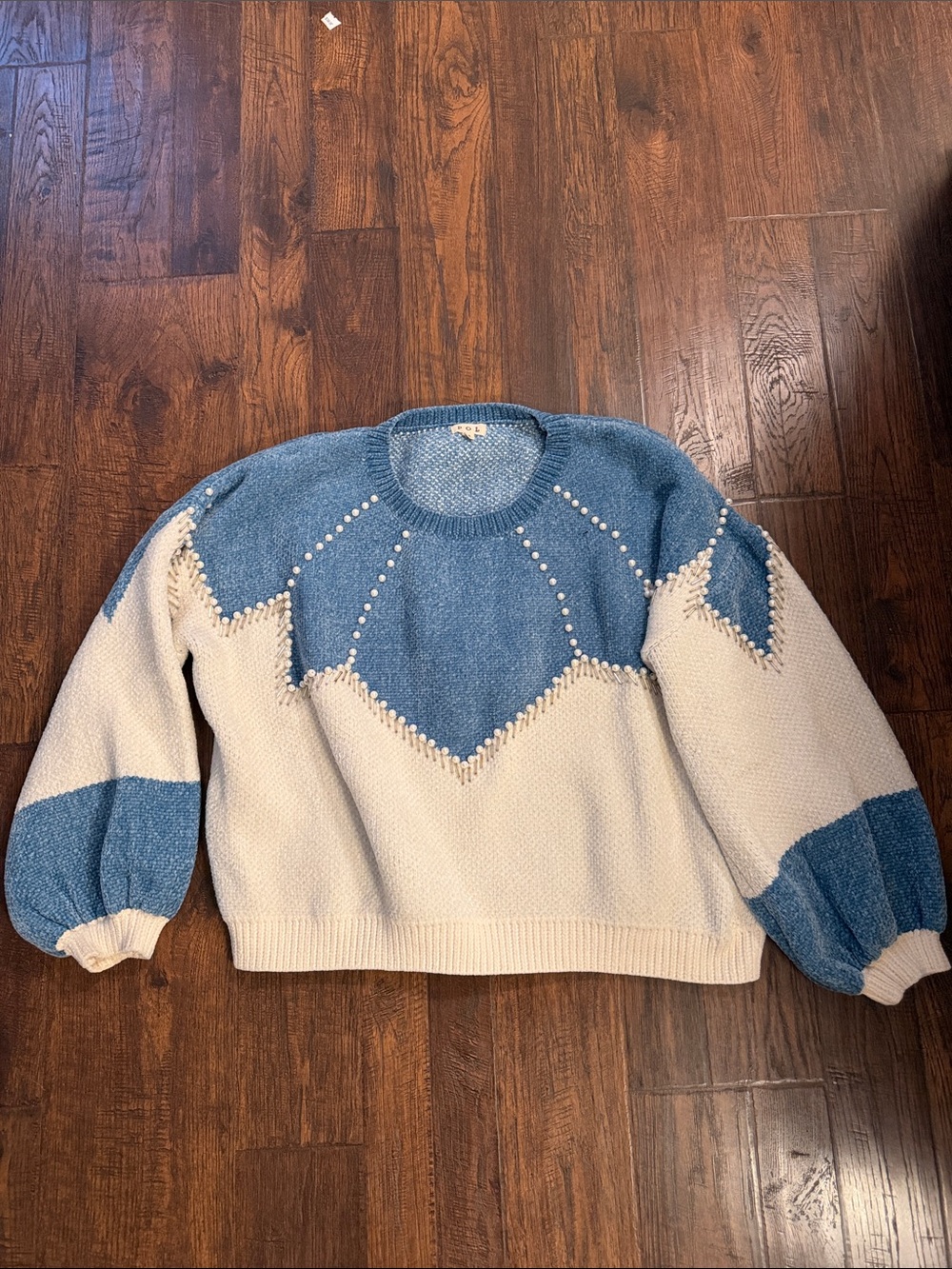 POL Two-Tone Cream and Blue Knit Crewneck Sweater